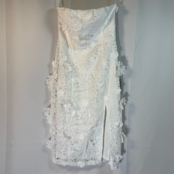Lulus Elevated Sensation White 3D Floral Embroidered Midi Dress M - Picture 2 of 15